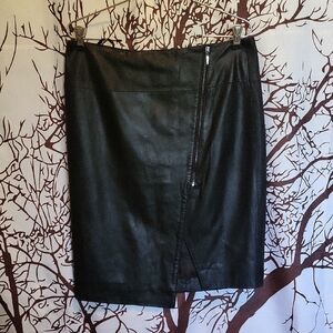 Lord & Taylor Black Knee-Length Pencil Skirt